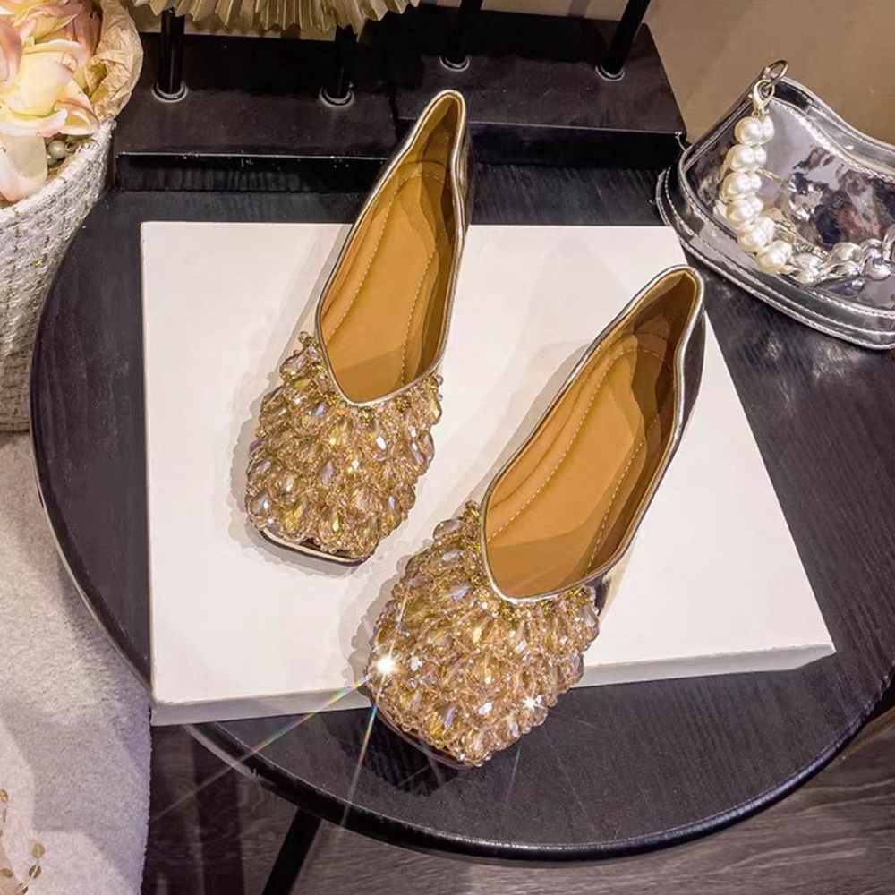 Elegant Gold Embellished Women's Flats